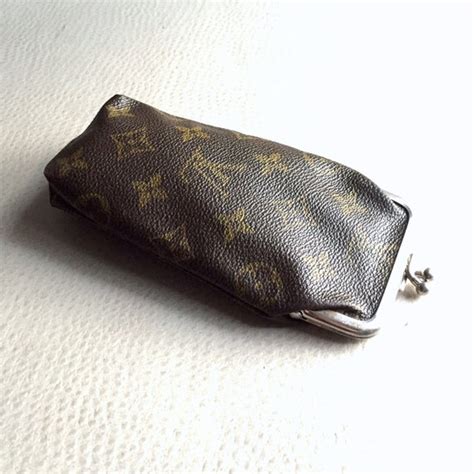 louis vuitton kisslock eyeglass case.